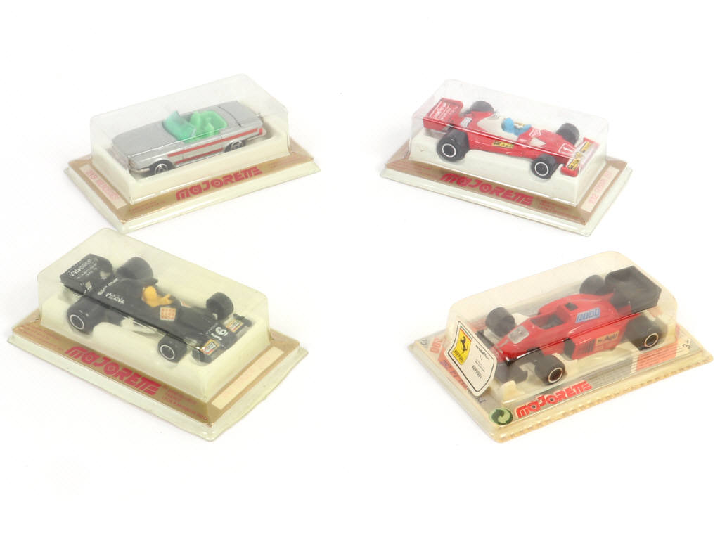 Lot 271 - MAJORETTE (FRANCE) (4)