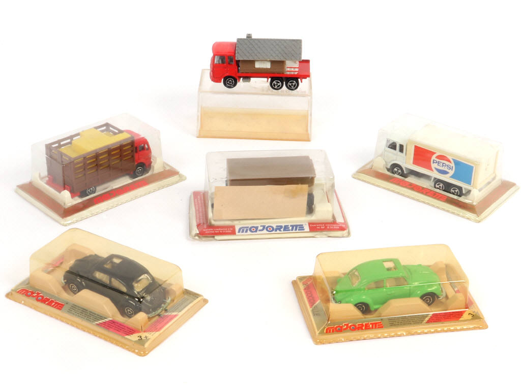 Lot 272 - MAJORETTE (FRANCE) (6)