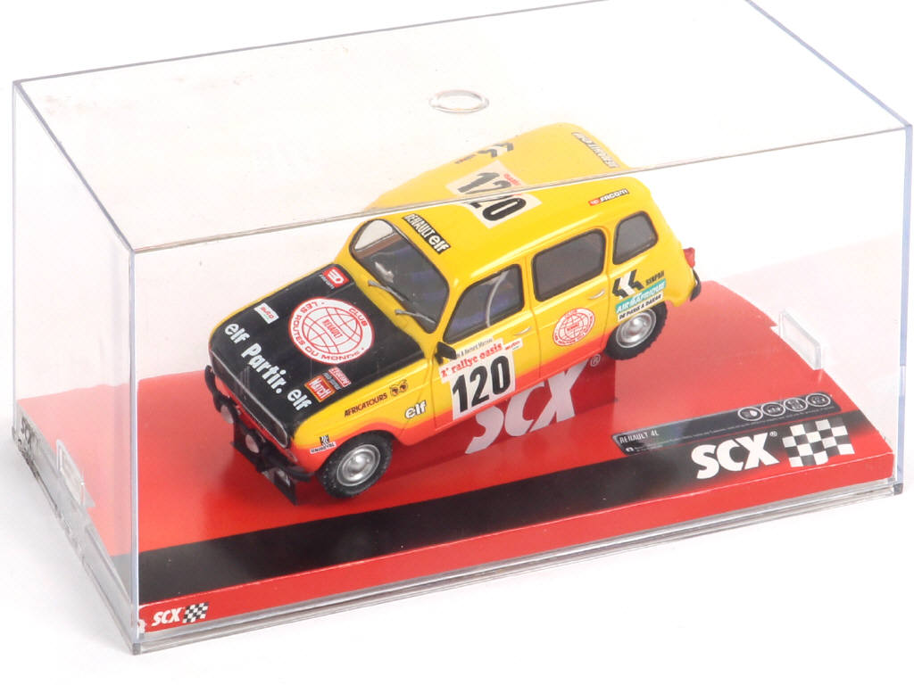 Lot 23 - SCALEXTRIC (FRANCE) (1)