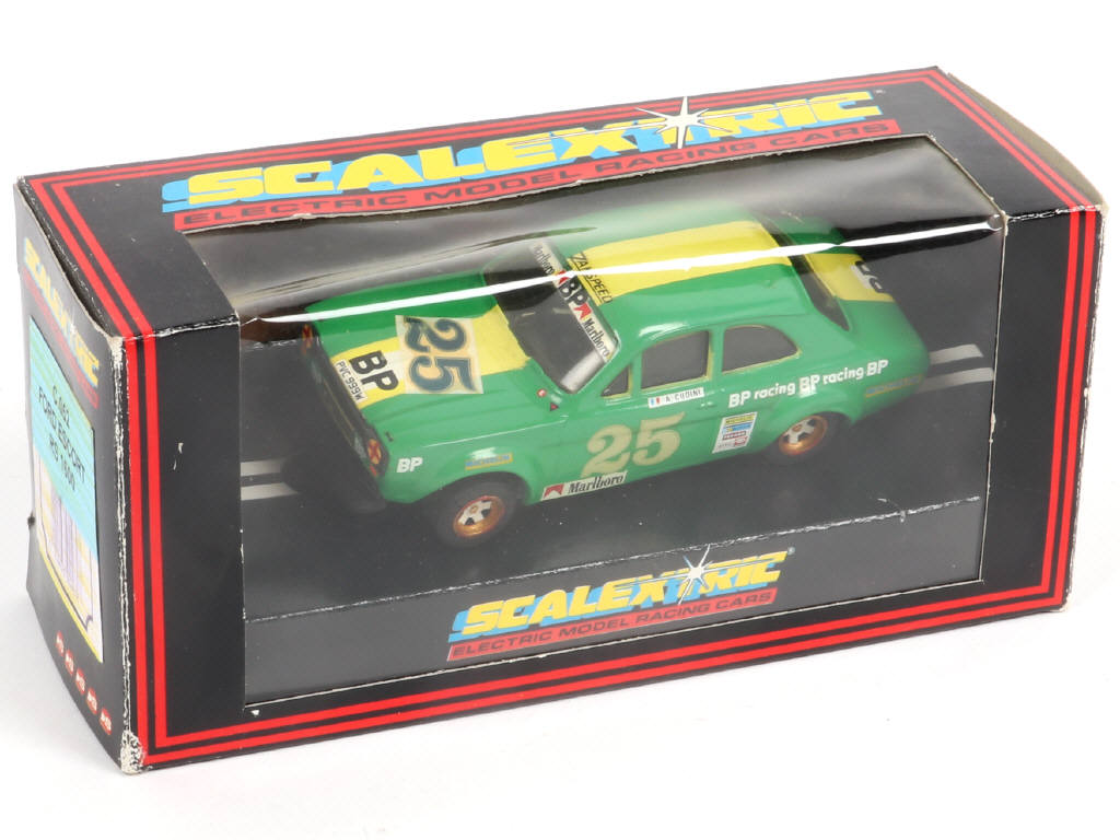 Lot 24 - SCALEXTRIC (FRANCE) (1)