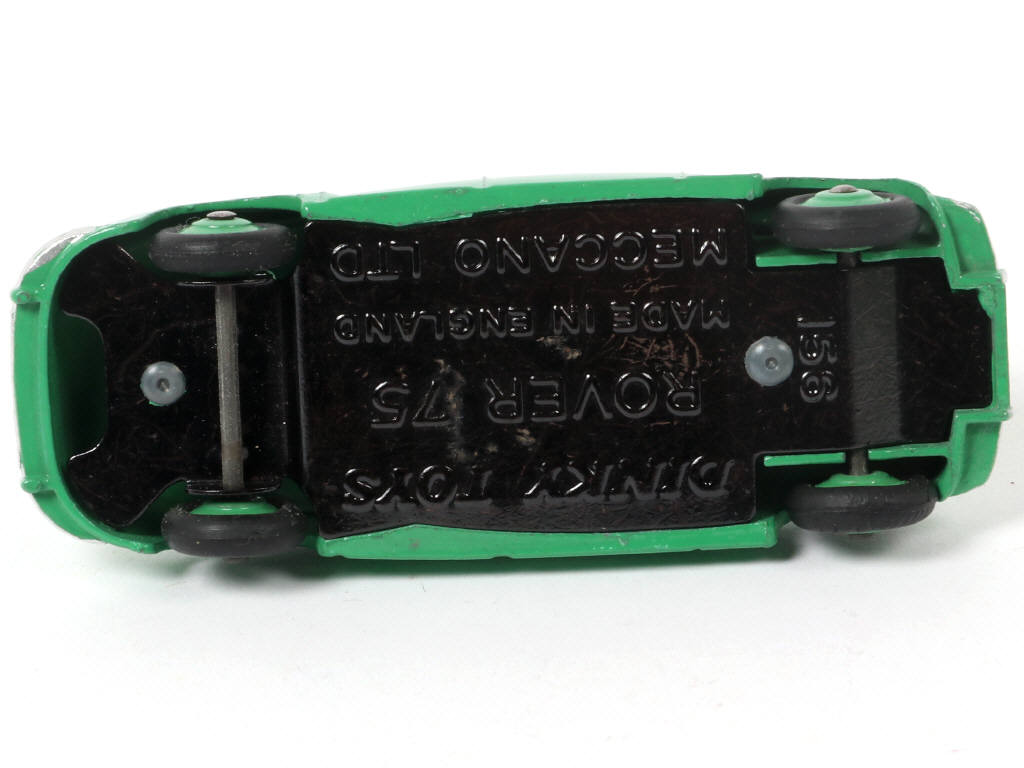 Lot 295 - DINKY TOYS (GB) (1)