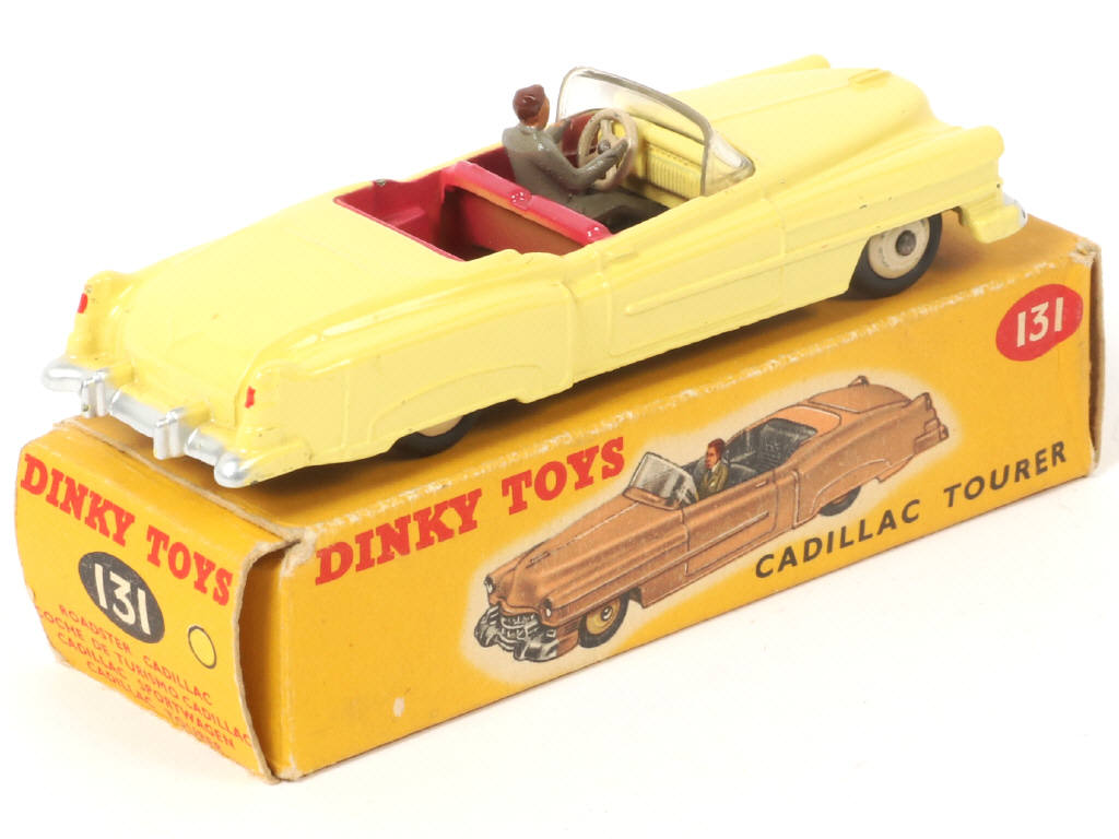Lot 311 - DINKY TOYS (GB) (1)