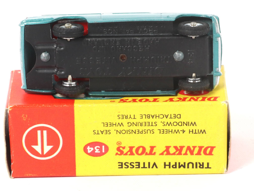 Lot 316 - DINKY TOYS (GB) (1)
