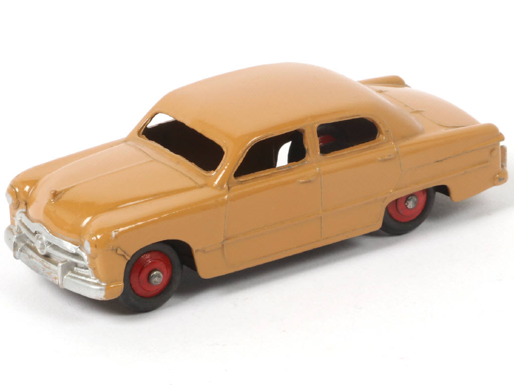 Lot 294 - DINKY TOYS (GB) (1)