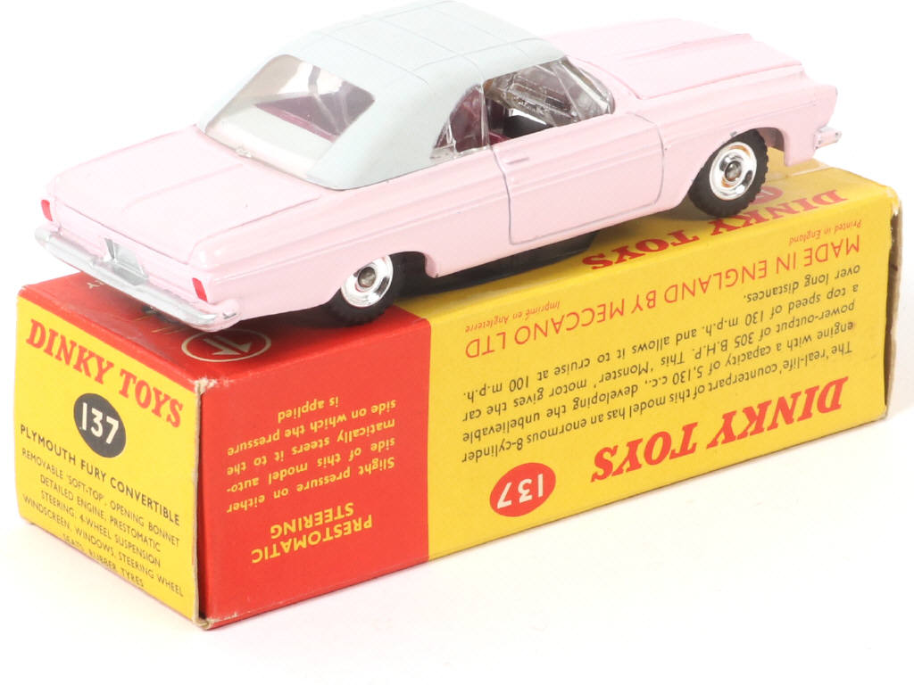 Lot 317 - DINKY TOYS (GB) (1)