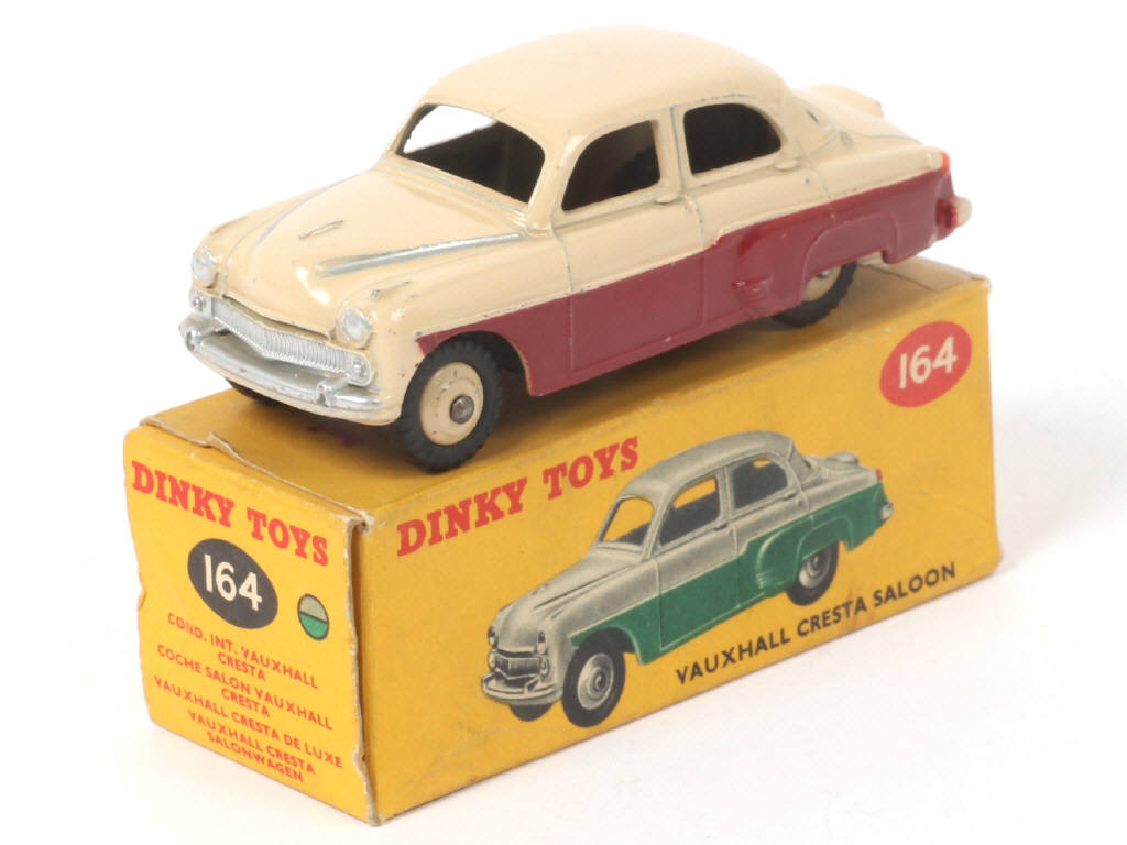 Lot 312 - DINKY TOYS (GB) (1)