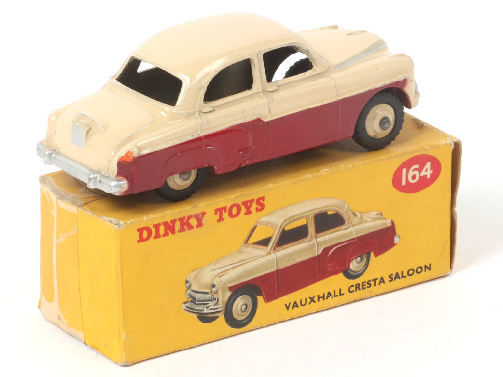 Lot 312 - DINKY TOYS (GB) (1)