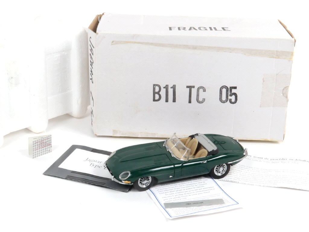 Lot 66 - FRANKLIN MINT (USA) (1)