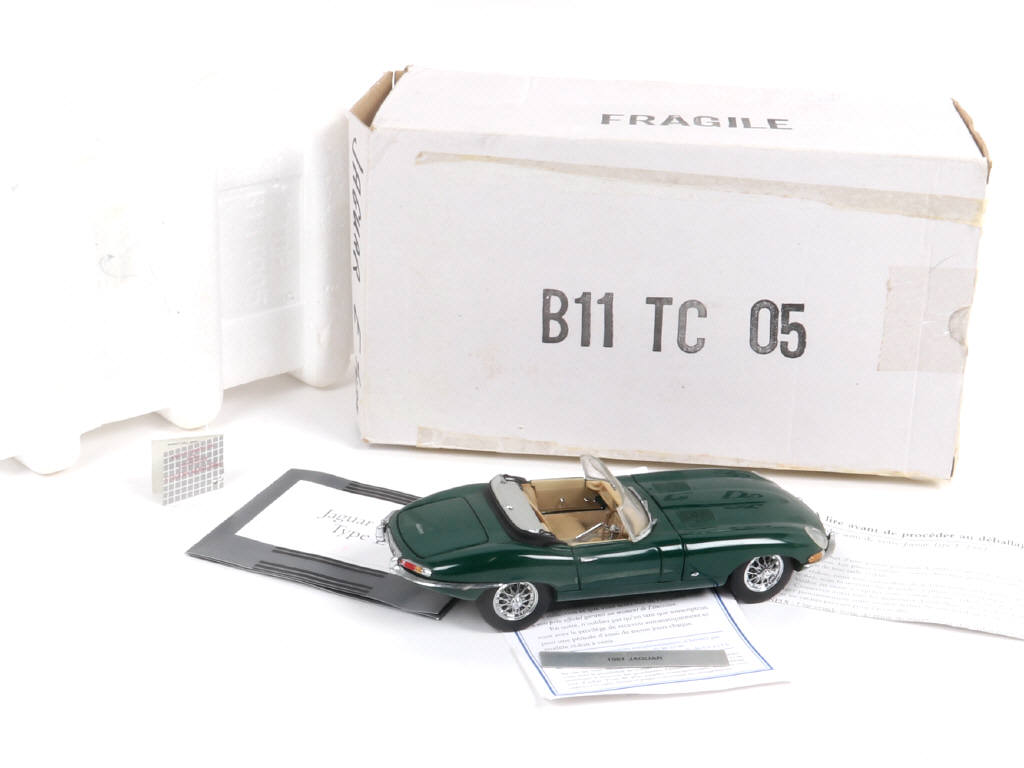 Lot 66 - FRANKLIN MINT (USA) (1)