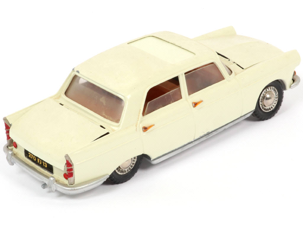 Lot 46 - FRANCE JOUETS (FRANCE) (1)