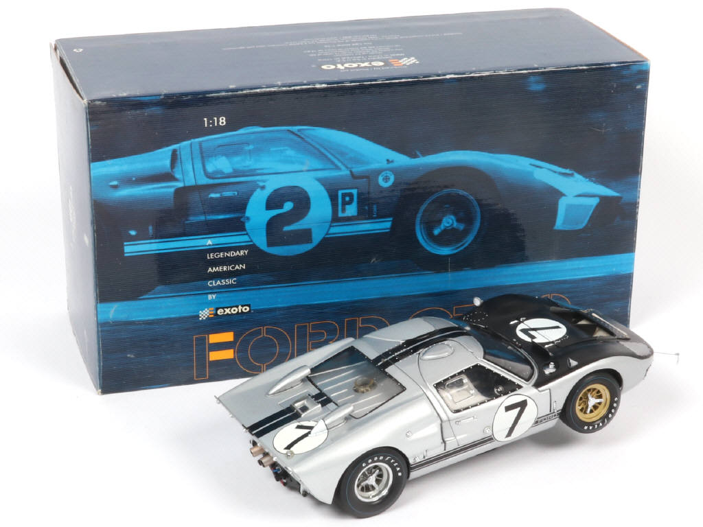 Lot 23 - EXOTO (USA) (1)