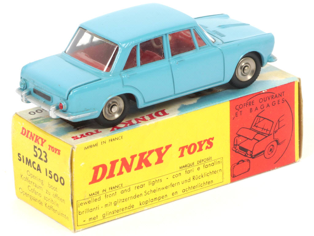 Lot 229 - DINKY TOYS (FRANCE) (1)