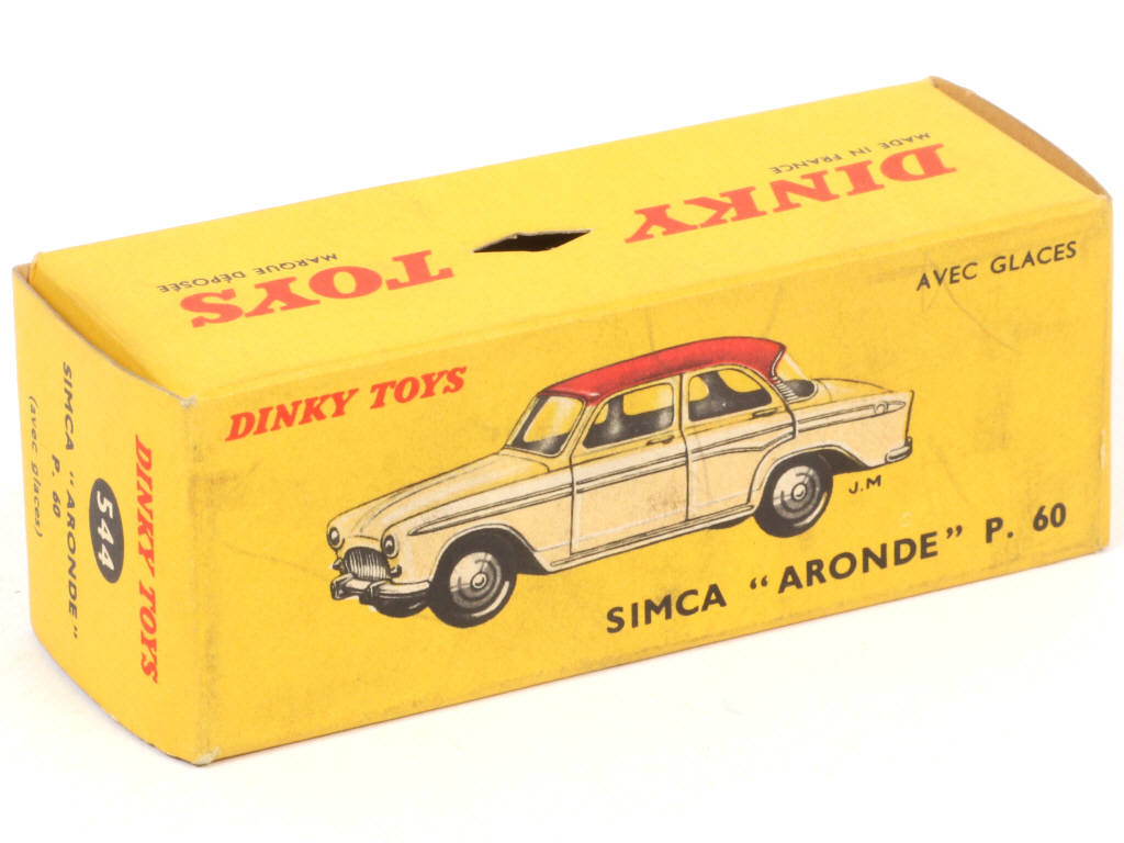 Lot 194 - DINKY TOYS (FRANCE) (1)