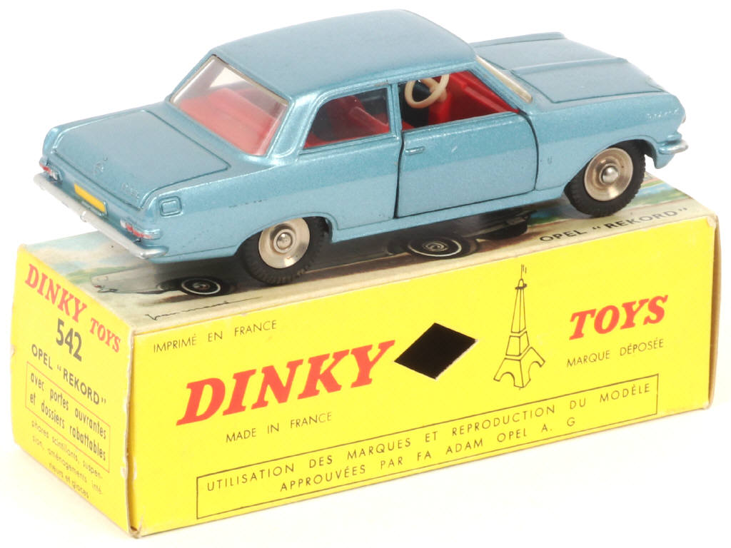 Lot 234 - DINKY TOYS (FRANCE) (1)