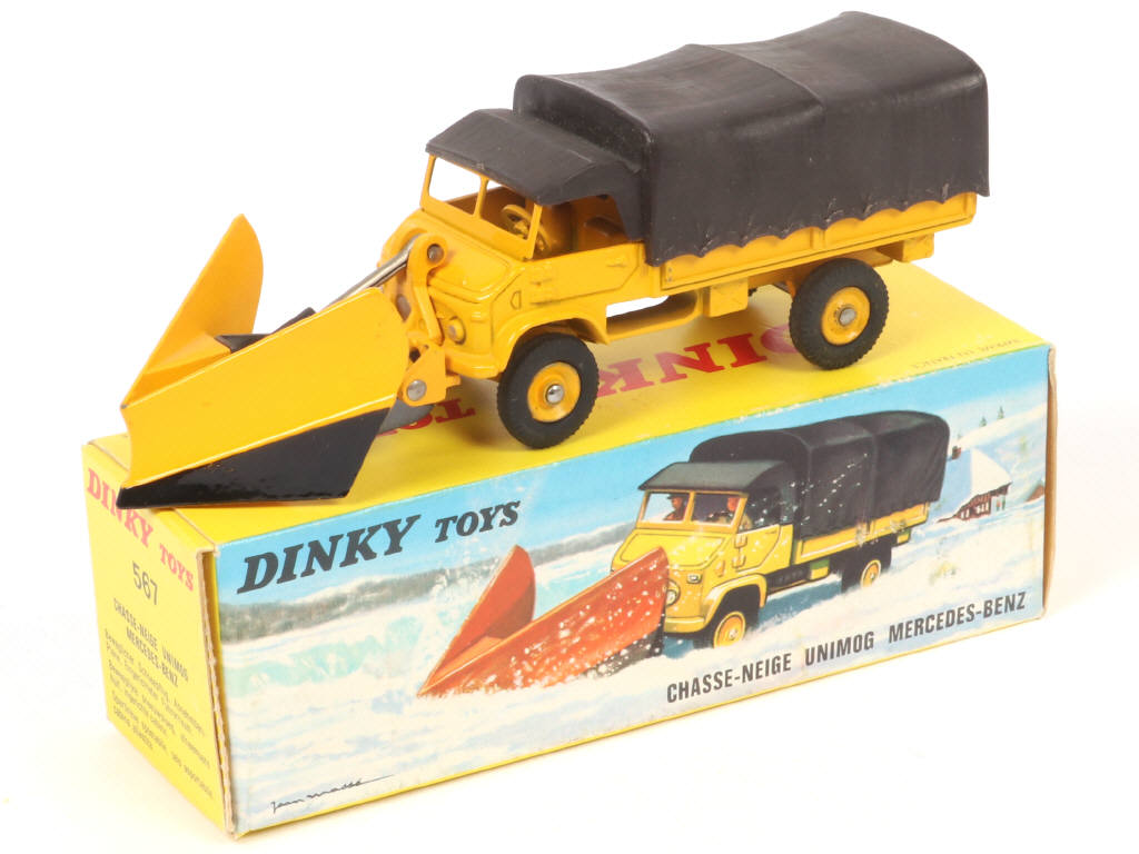 Lot 273 - DINKY TOYS (FRANCE) (1)
