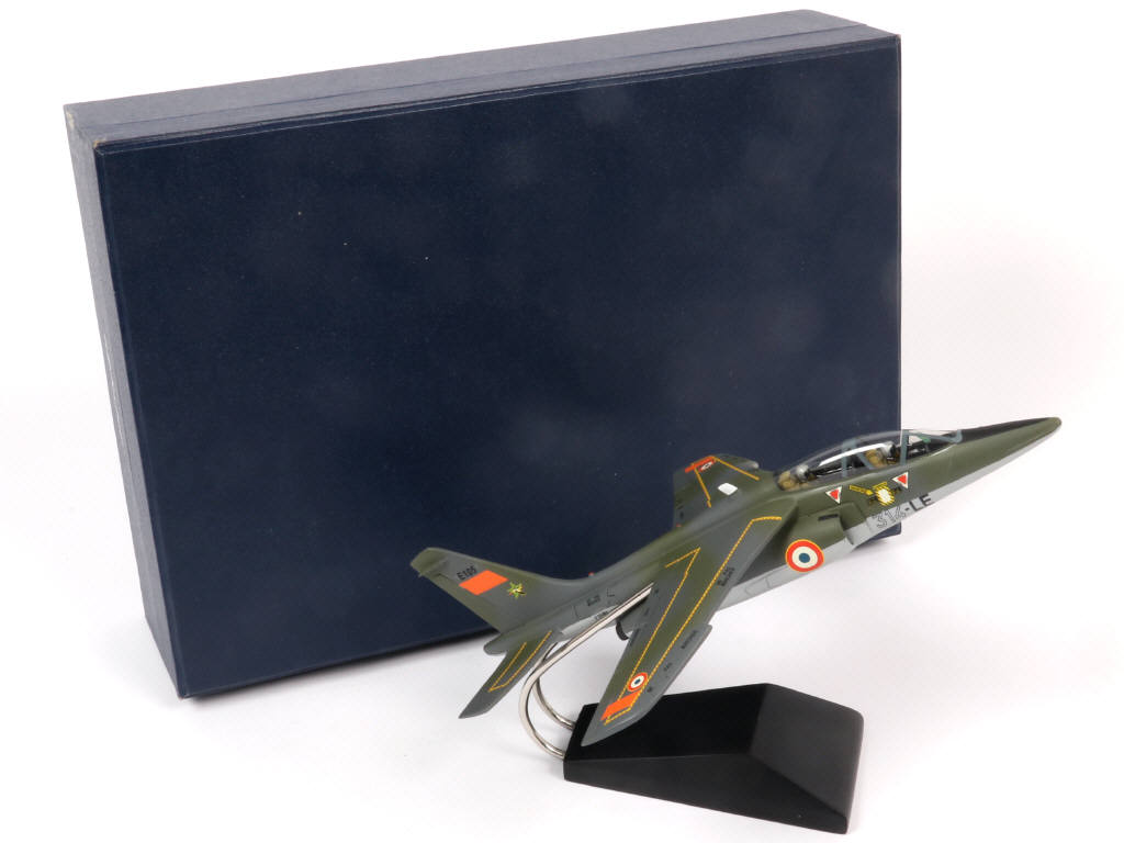 Lot 114 - DASSAULT (FRANCE) (1)