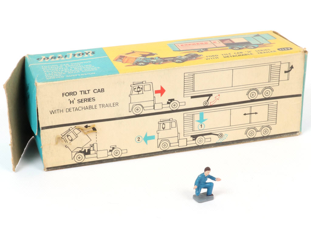 Lot 85 - CORGI TOYS (GB) (1)