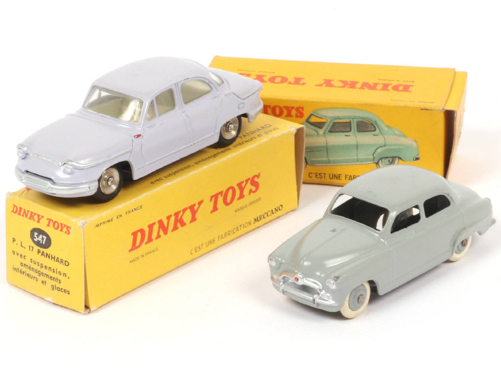 Lot 302 - DINKY TOYS (FRANCE) (2)