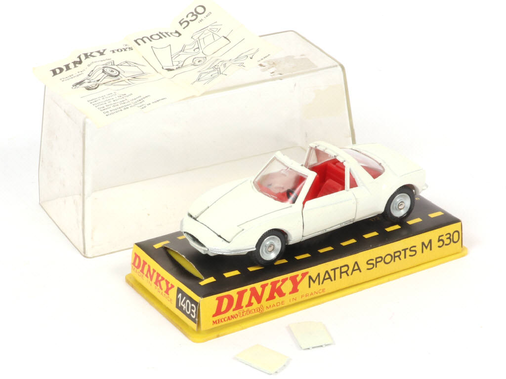 Lot 255 - DINKY TOYS (FRANCE) (1)