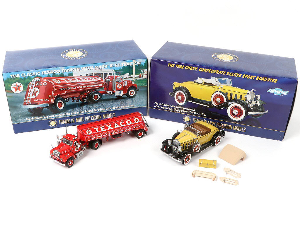 Lot 14 - FRANKLIN MINT (USA) (2)