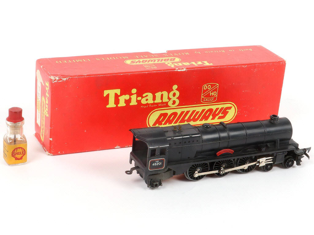 Lot 74 - TRI-ANG 'HO' (GB) (1)