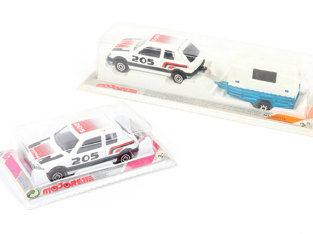 Lot 286 - MAJORETTE (FRANCE) (2)