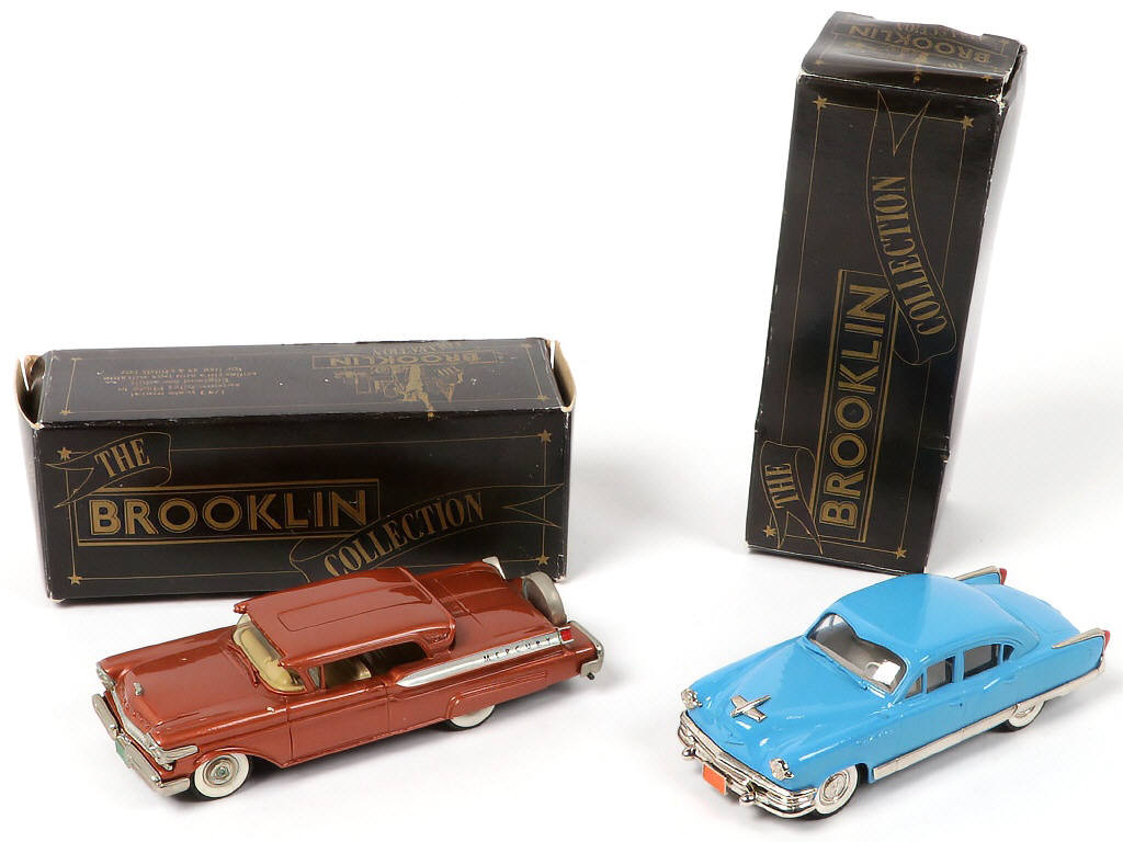 Lot 187 - BROOKLIN MODELS (GB) (2)