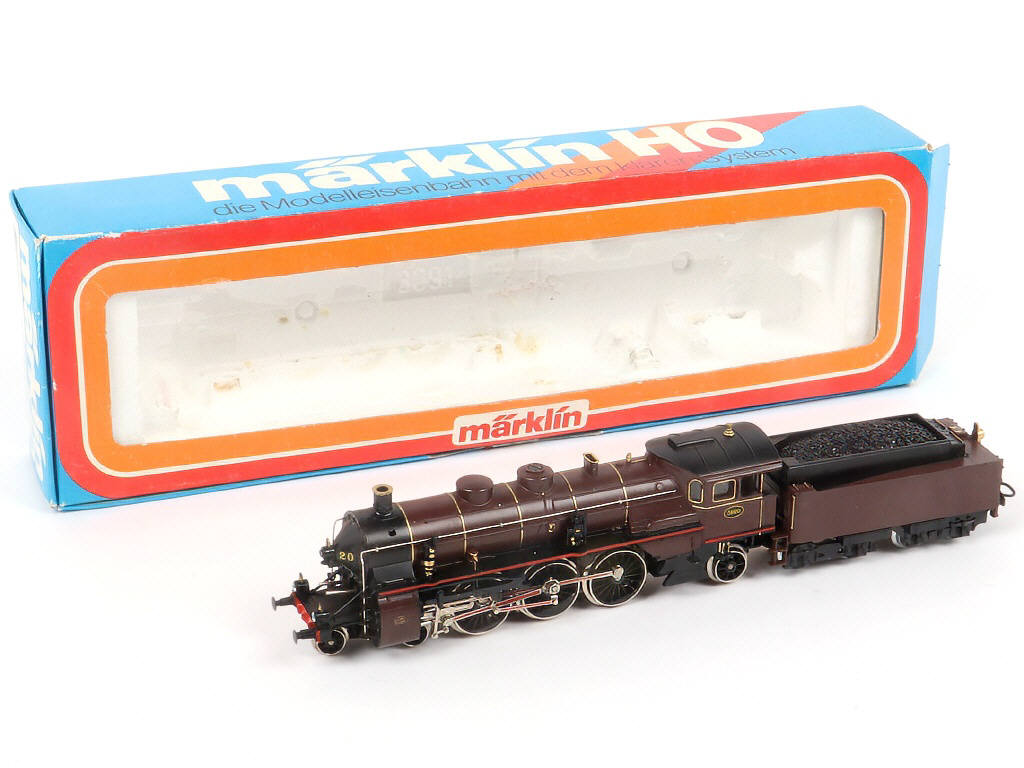 Lot 61 - MÄRKLIN 'HO' (ALLEMAGNE) (1)