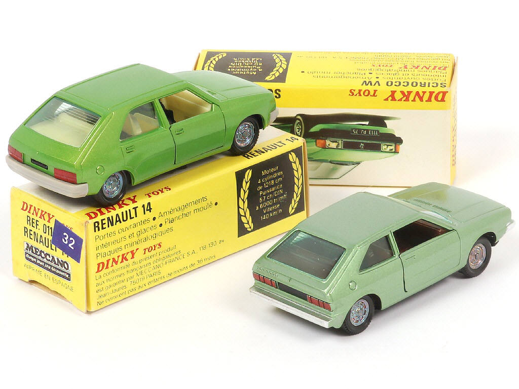 Lot 314 - DINKY TOYS (FRANCE) (2)