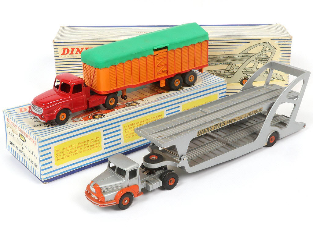 Lot 324 - DINKY TOYS (FRANCE) (2)