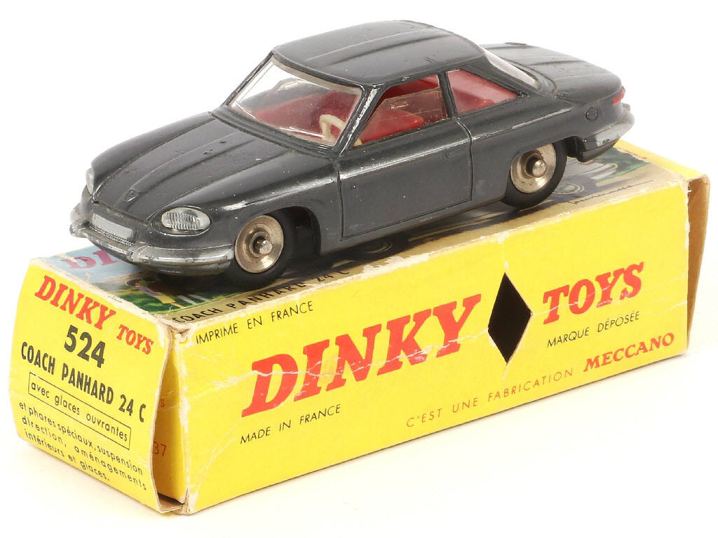Lot 252 - DINKY TOYS (FRANCE) (1)