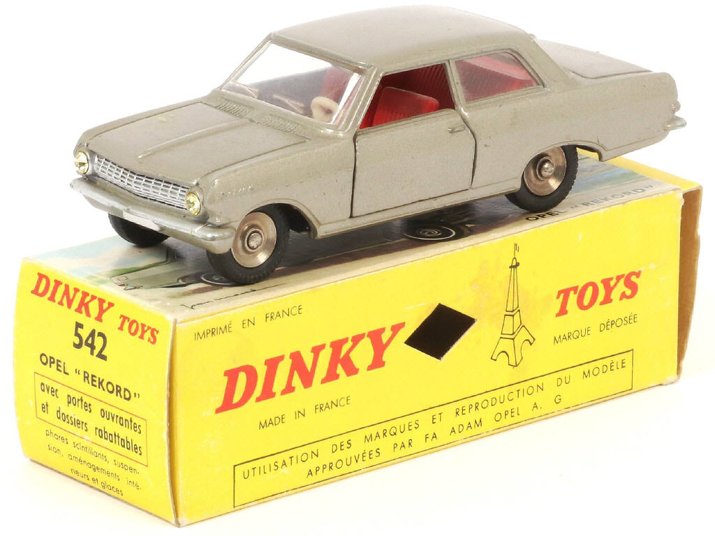 Lot 264 - DINKY TOYS (FRANCE) (1)