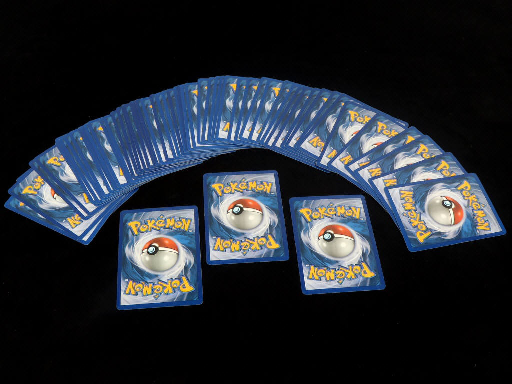 Lot 13 - POKEMON COMPANY (FRANCE) (1)