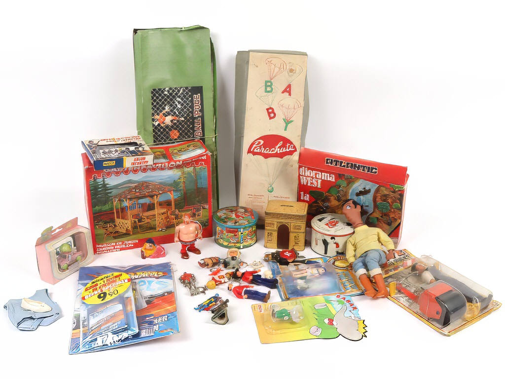 Lot 286 - DIVERS (20)