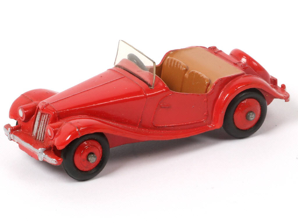 Lot 274 - DINKY TOYS (GB) (1)