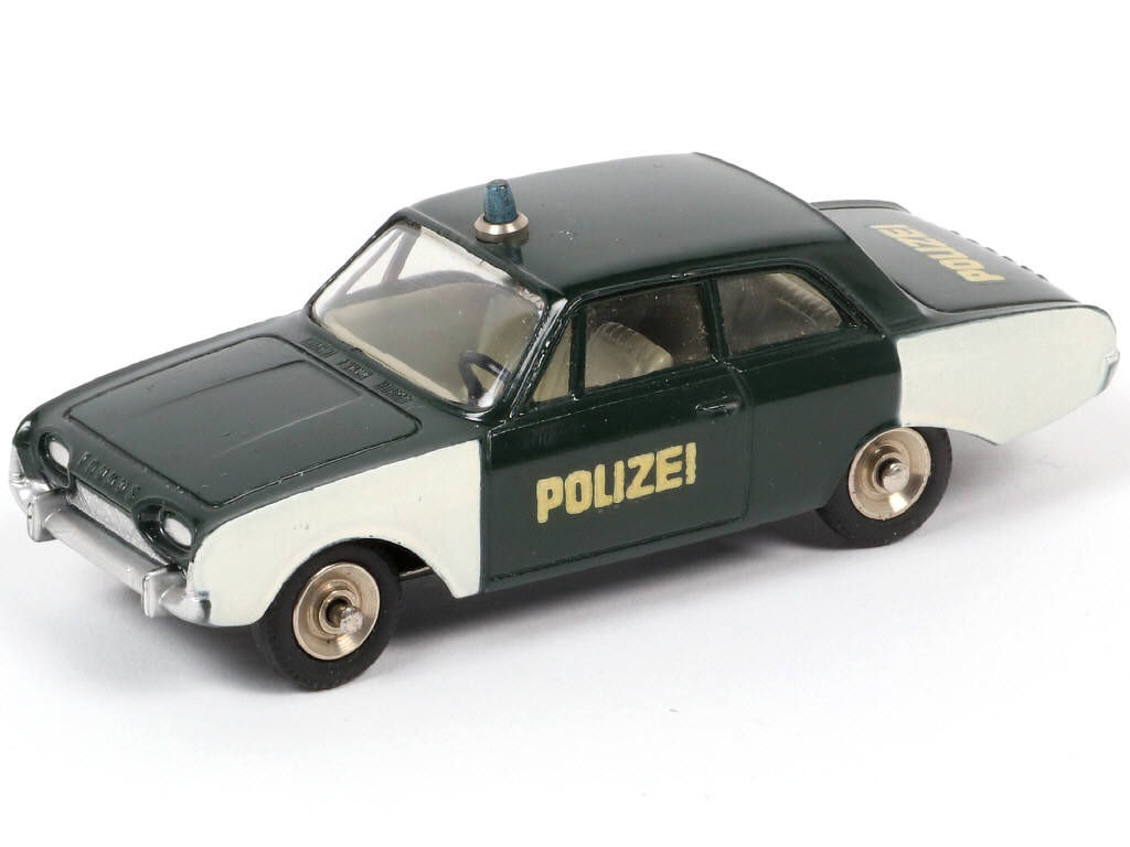 Lot 337 - DINKY TOYS (FRANCE) (1)