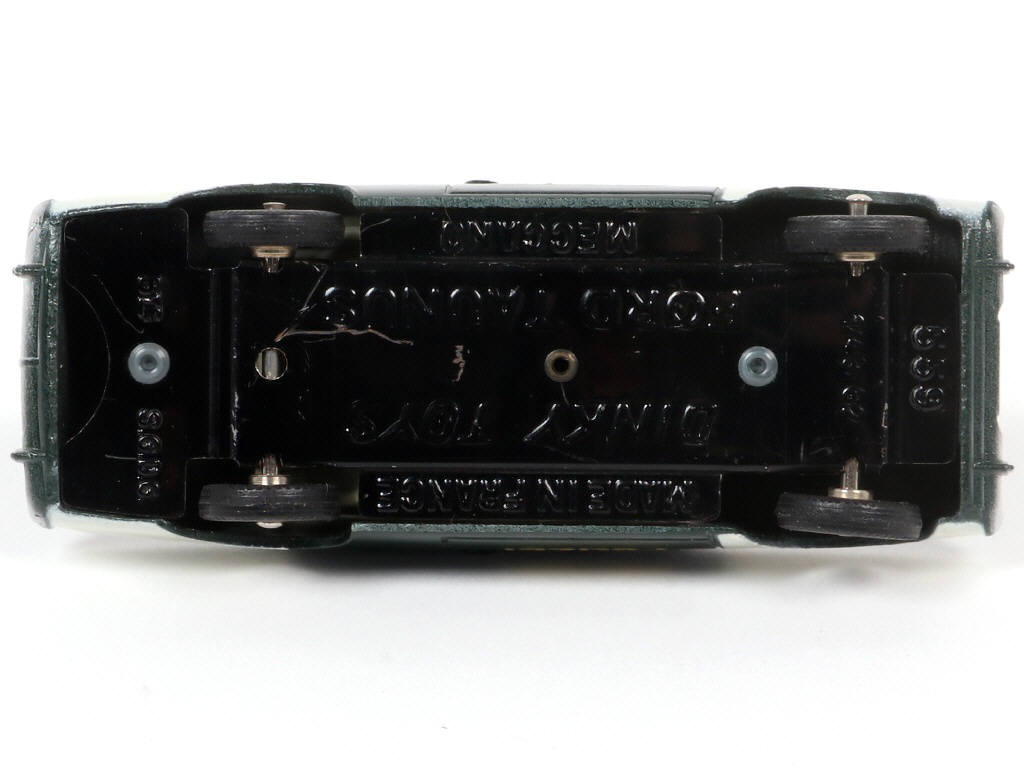 Lot 337 - DINKY TOYS (FRANCE) (1)