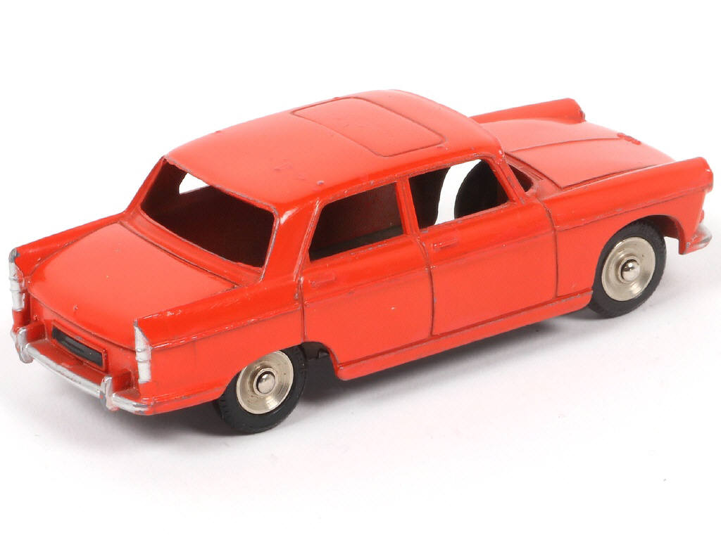 Lot 305 - DINKY TOYS (FRANCE) Série JUNIOR (1)