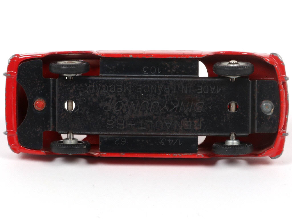 Lot 311 - DINKY TOYS (FRANCE) Série JUNIOR (1)