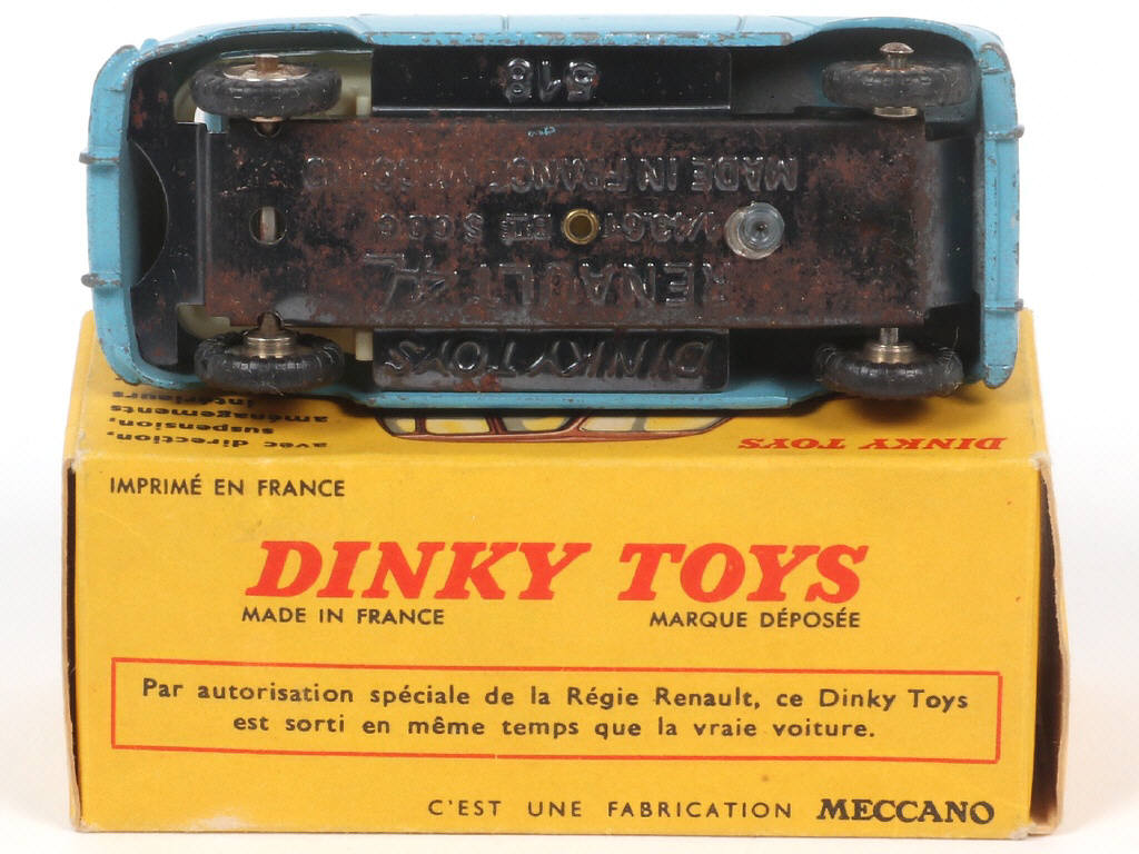 Lot 422 - DINKY TOYS (FRANCE) (1)