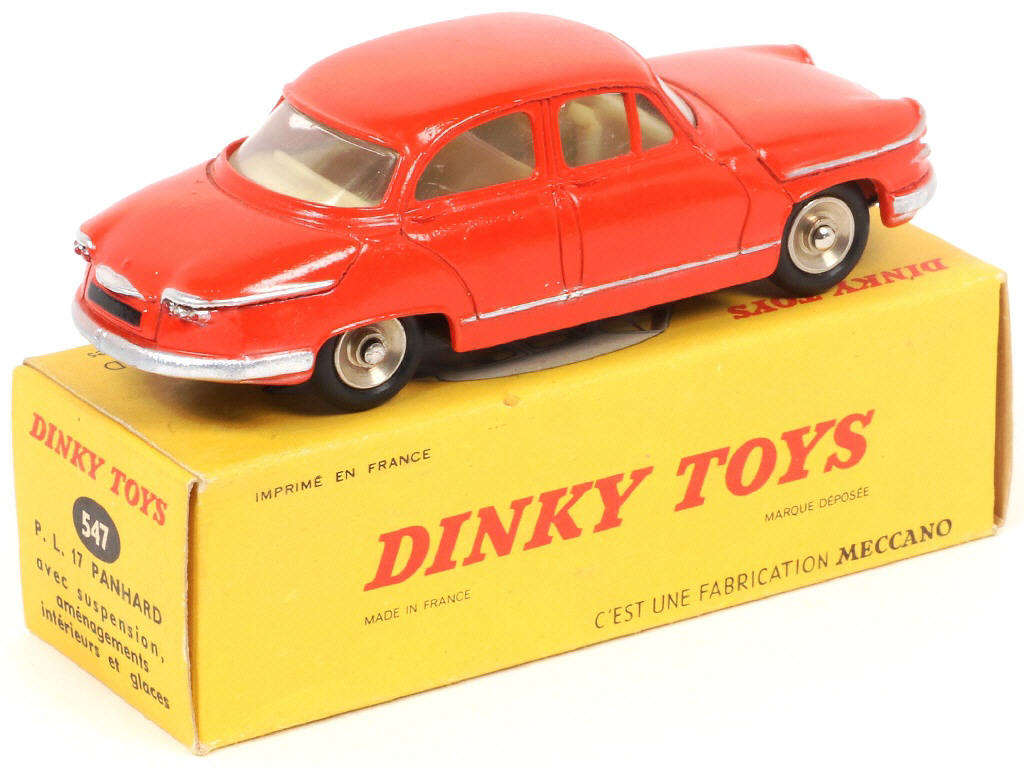 Lot 437 - DINKY TOYS (FRANCE) (1)