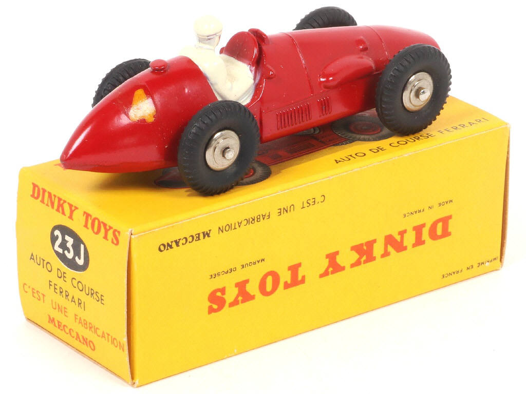 Lot 348 - DINKY TOYS (FRANCE) (1)