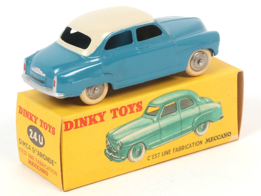 Lot 374 - DINKY TOYS (FRANCE) (1)
