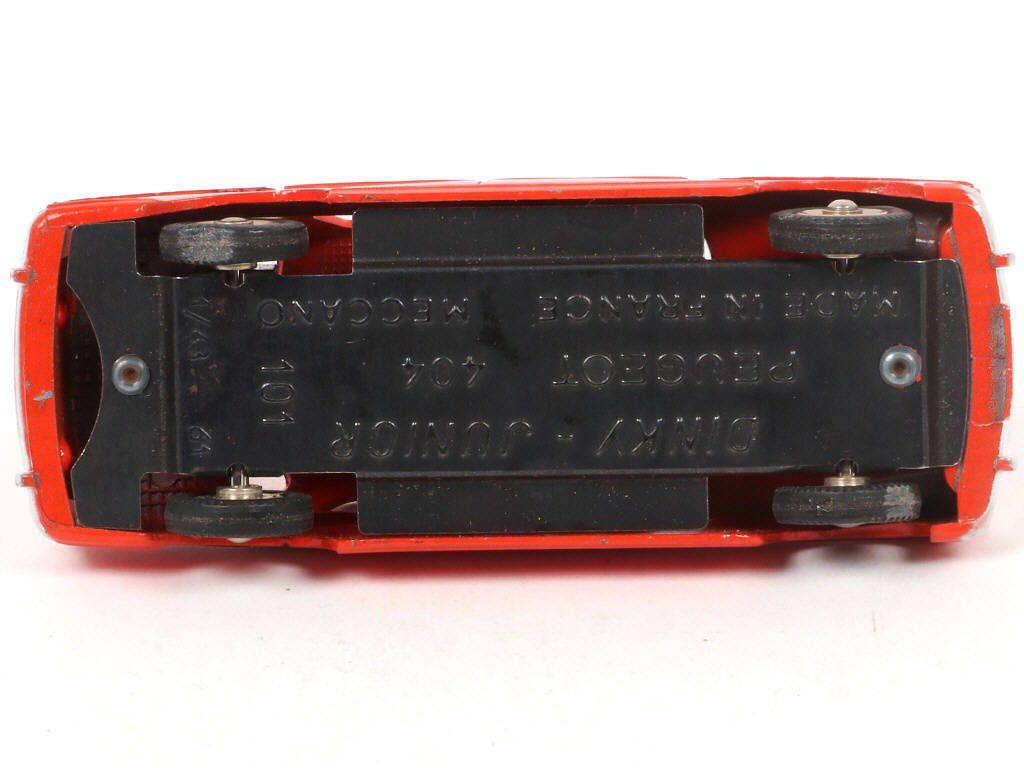 Lot 304 - DINKY TOYS (FRANCE) Série JUNIOR (1)