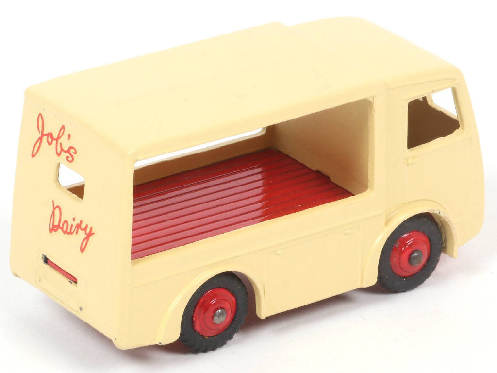 Lot 276 - DINKY TOYS (GB) (1)