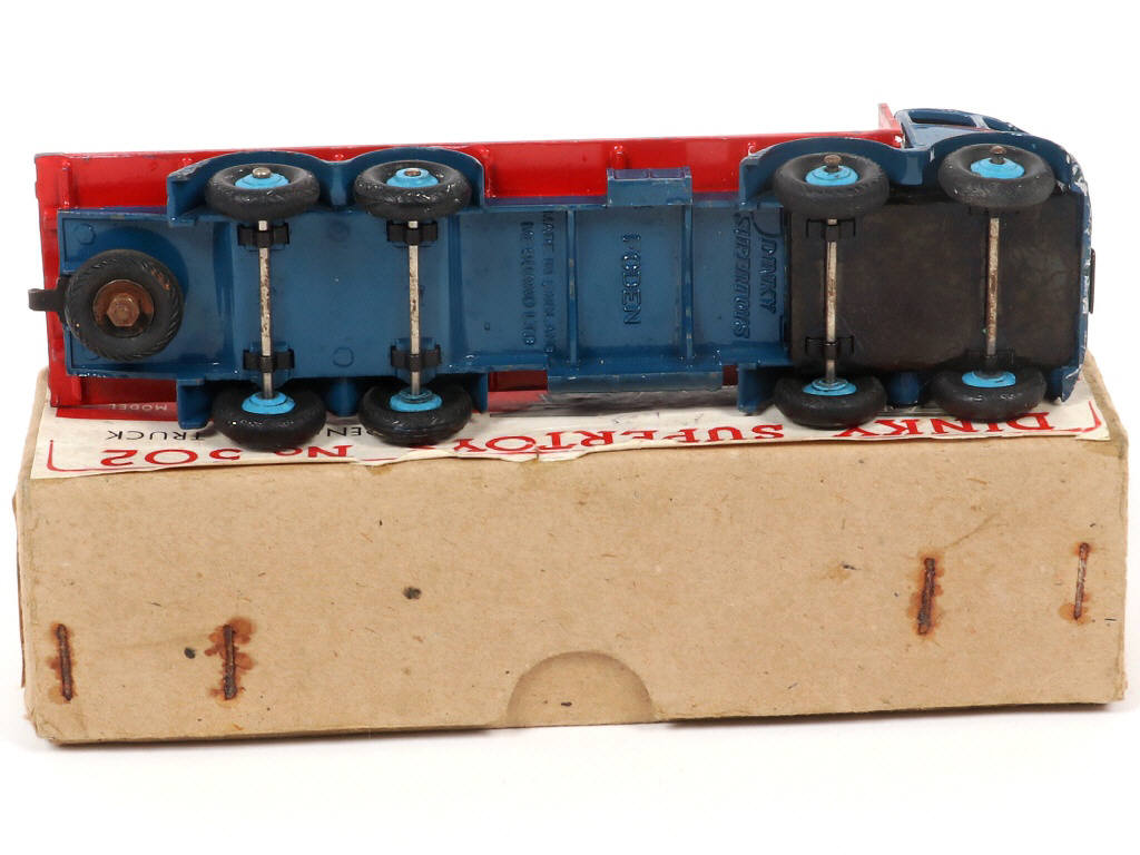 Lot 294 - DINKY TOYS (GB) (1)