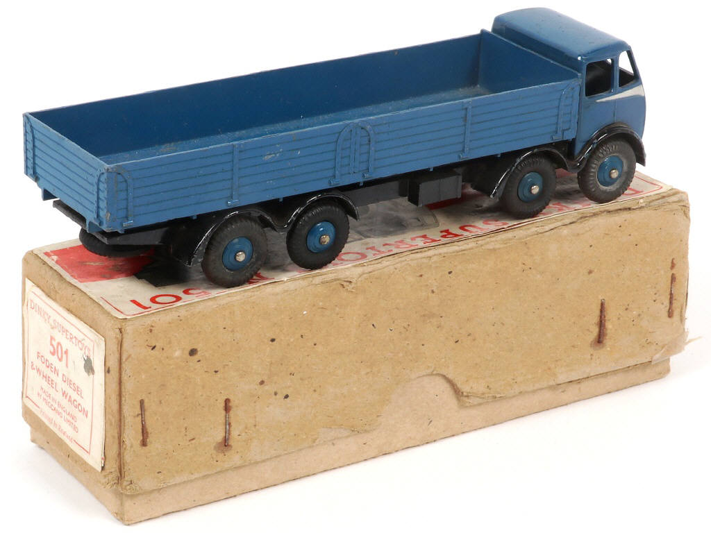 Lot 293 - DINKY TOYS (GB) (1)