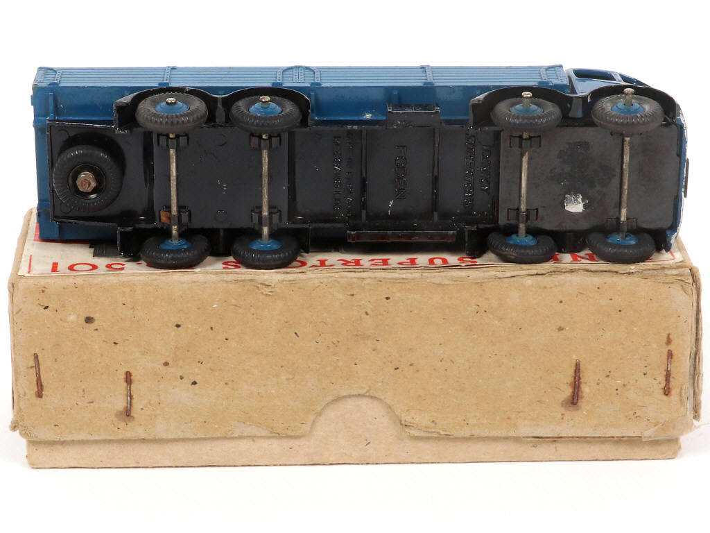 Lot 293 - DINKY TOYS (GB) (1)