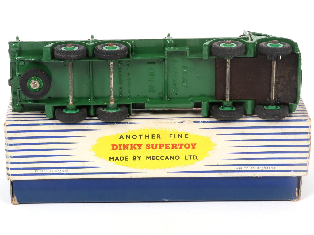 Lot 291 - DINKY TOYS (GB) (1)
