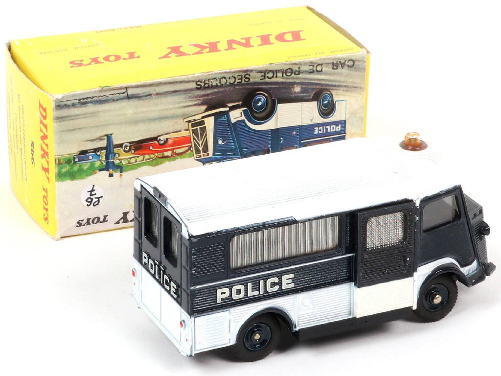 Lot 468 - DINKY TOYS (FRANCE) (1)